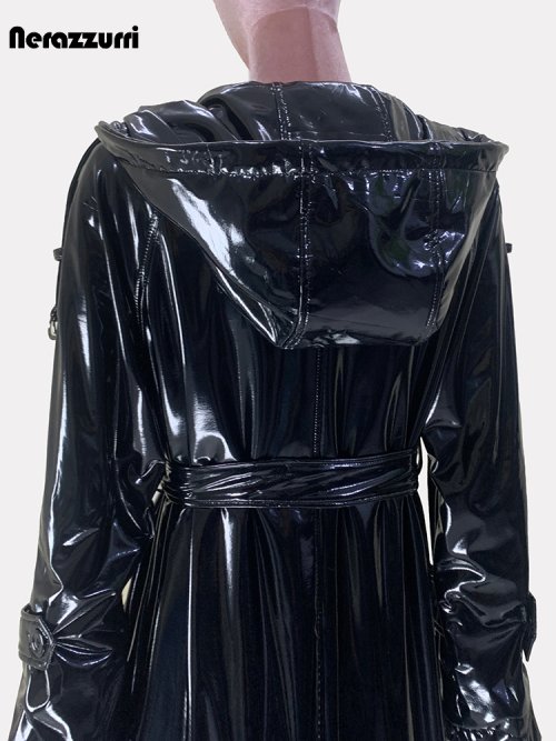 Afbeelding van Elegante zwarte PU-leer trenchcoat voor dames met capuchon, extra lange glanzende jas met dubbele rij knopen in Europese stijl