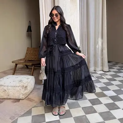 Image de Abaya Élégante à Lacets - Robe Longue Musulmane