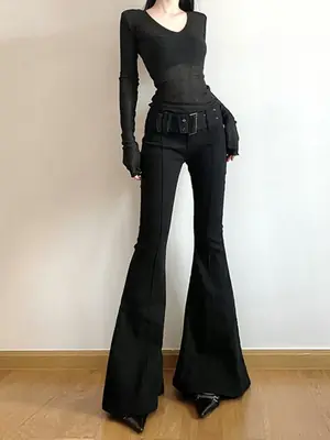 Image de Pantalon Évasé Noir Rétro Emo Femme