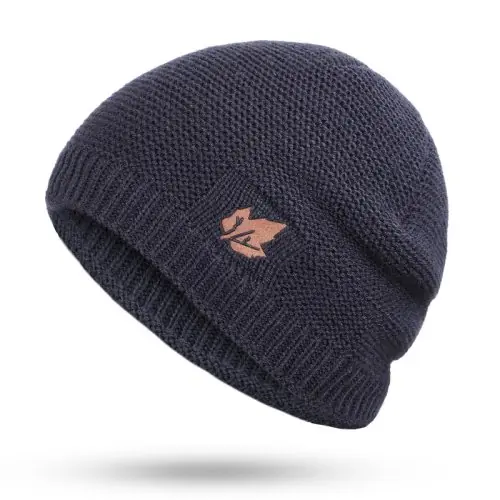 Image de Chapeau Tricoté Hiver 2023 - Chaude & Élégante