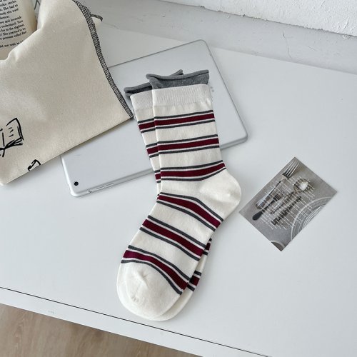 Imagen de Calcetines largos de algodón para mujer, calcetines coreanos blancos transpirables de ocio para niña...