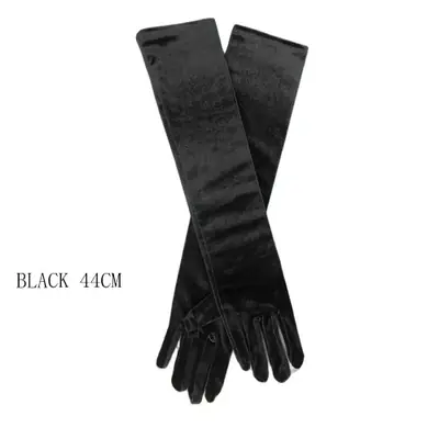 Image de Gants de Dîner Élégants en Velours Noir - Style Banquet & Robe Longue