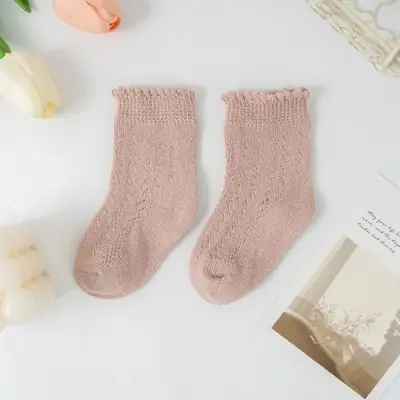 Image de Chaussettes Bébé Coton Respirantes - Garçons & Filles 0-8 Ans
