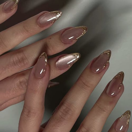 Afbeelding van 24 stuks metallic cat eye Franse pure manicure tip kunst getextureerde 3D acryl kunstnagels naakt roze amandel medium druk op nepnagels