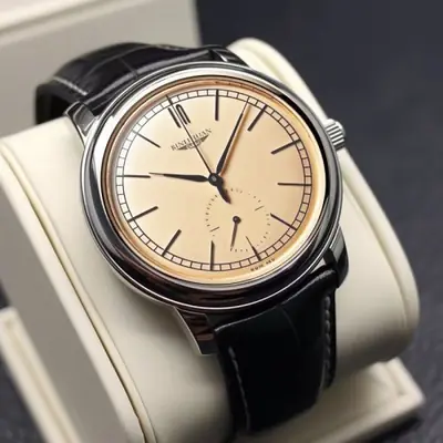 Image de Montre Homme Cuir Rétro - Élégante & Précise