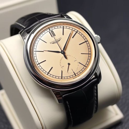 Image of Classic Men's Retro Leather Quartz Analog Watch – Elegant Business Wristwatch for Everyday Style and Special Occasions