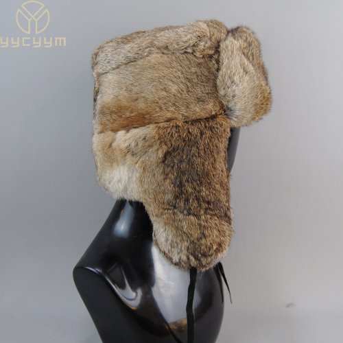 Imagen de Gorro de Piel de Conejo Auténtico - Caliente y Estilo Ruso