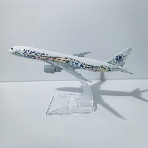 Immagine di Modello di Aereo Boeing 787 Aeroméxico Scala 1:400 in Metallo Pressofuso – Collezione di Aerei per Appassionati e Regalo Ideale