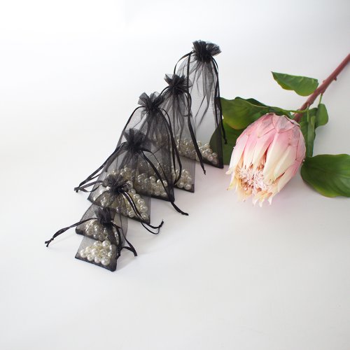 Immagine di 50Pcs 5 × 7 7 × 9 9 × 12 10 × 15 Multi Size Sacchetto di Organza Per I Gioielli imballaggio Drawstring Del Organza Del Sacchetto Per La Parrucca Lash Può Logo Personalizzato