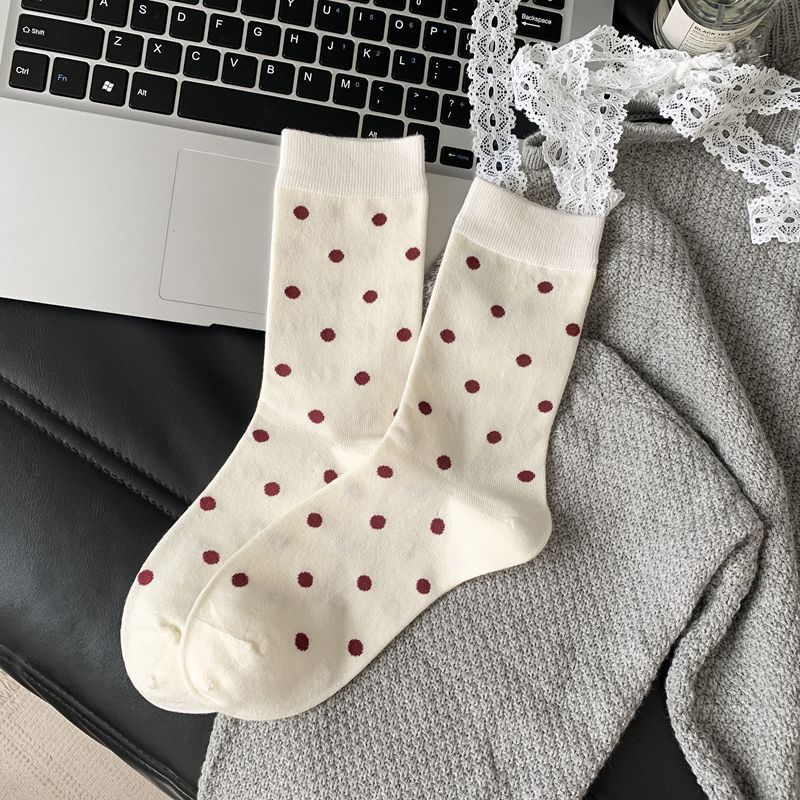 Image de Chaussettes Rouges à Pois - Style Harajuku & Streetwear