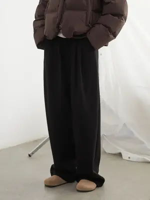 Image de Pantalon Taille Haute Plissé Femme - Hiver 2024