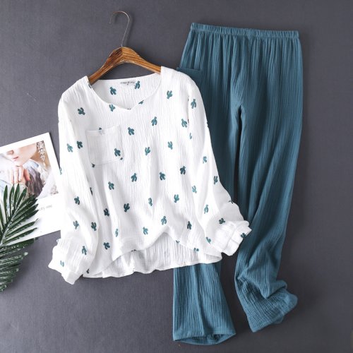 Image of Japanese-Style Cotton Crepe Long Sleeve Pajama Set for Women – Comfortable Cactus Print Lounge Wear for Spring and Autumn