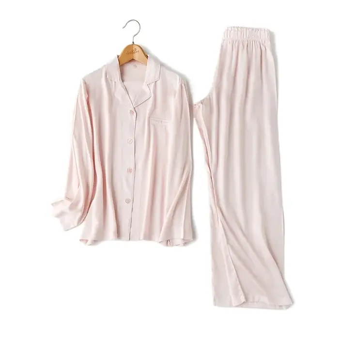 Image de Pyjama Femme Confortable en Coton Viscose - Ensemble Long