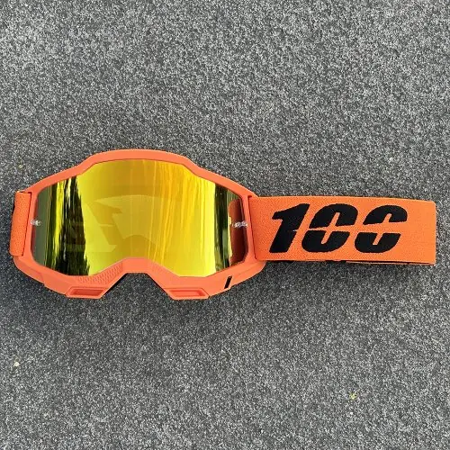 Uniquement des lunettes de protection