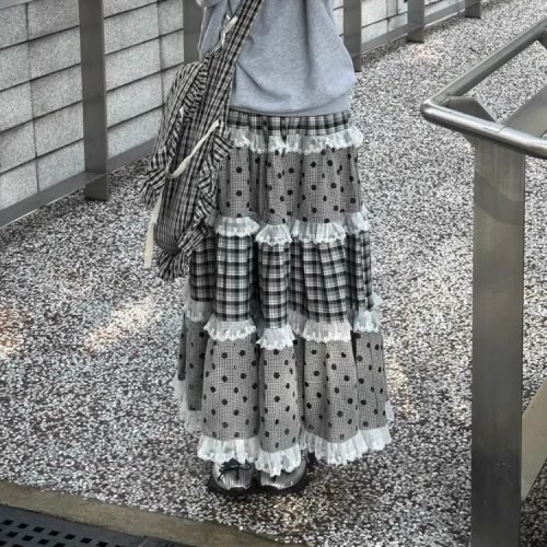 Image of Elegant Retro Plaid A-Line Skirt with Lace Patchwork and Ruffles – Harajuku Style Women's Fashionable All-Match Skirt