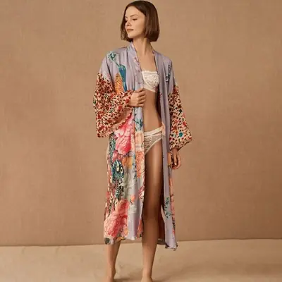 Image de Kimono de Plage Imprimé Paon - Cover-Up Élégant et Pratique