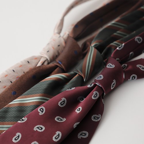 Afbeelding van Elegante Bruine Stropdas met Witte Stippen - Formeel & Luxe