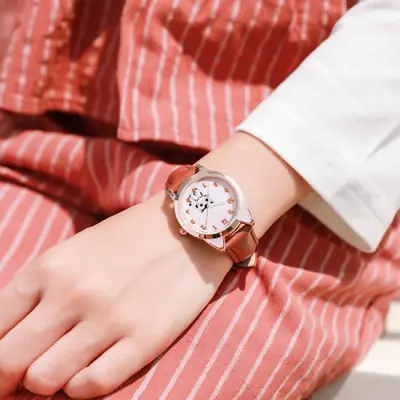 Image de Montre Enfant Rose Chat Mignon - Étanche & Confortable