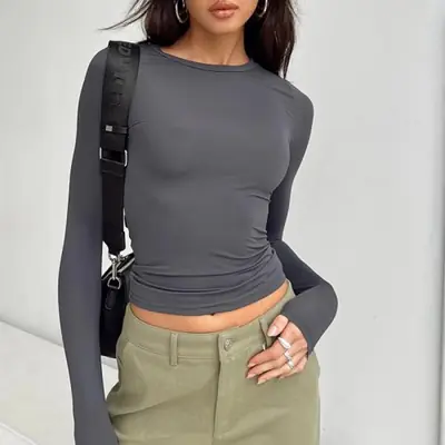 Image de T-Shirt Femme Manches Longues Coupe Ajustée