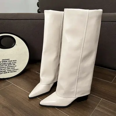 Image de Bottes Hautes Sexy Femme - Style Gothique & Rétro 2024