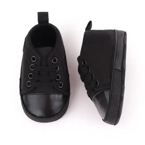 Bébé noir étoile