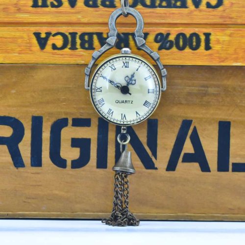 Bild von Retro Bronze Steampunk Windspiel Quarzuhr als Halskette – Elegante Taschenuhr Anhänger für Herren und Damen, Vintage Uhrkette als Geschenk