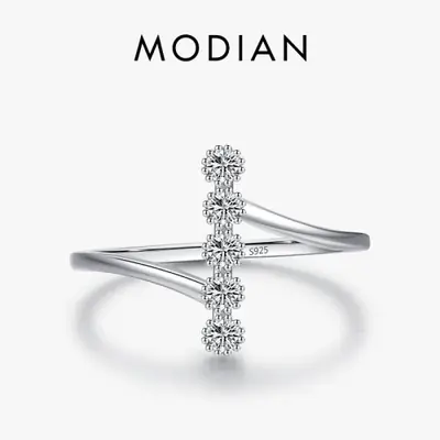 Image de Bague Fine en Argent Sterling 925 - Élégance & Pureté