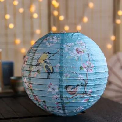 Image de Lanterne Papier Fleurs 30cm - Déco Fête & Mariage