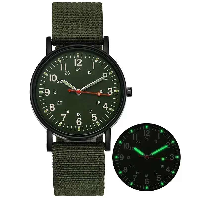 Immagine di Orologio Uomo di Lusso - Stile Moderno e Robusto