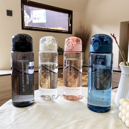 Imagen de Vasos de Agua Deportivos para Niños: Botellas Portátiles Anticaída con Diseño Seguro y Práctico para Escuela y Actividades al Aire Libre