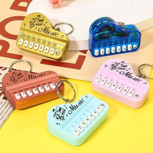 Kreatives Mini-E-Piano-Schlüsselbund-Anhänger mit Leucht-Funktion – Musikalisches Spielzeug als kleines Geschenk für Kinder und Erwachsene