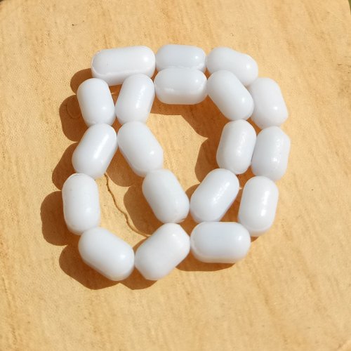 Image of Premium 20-Pack PTFE Magnetic Stir Bars – 3x5mm Plain White Stirring Rods for Lab and Educational Use