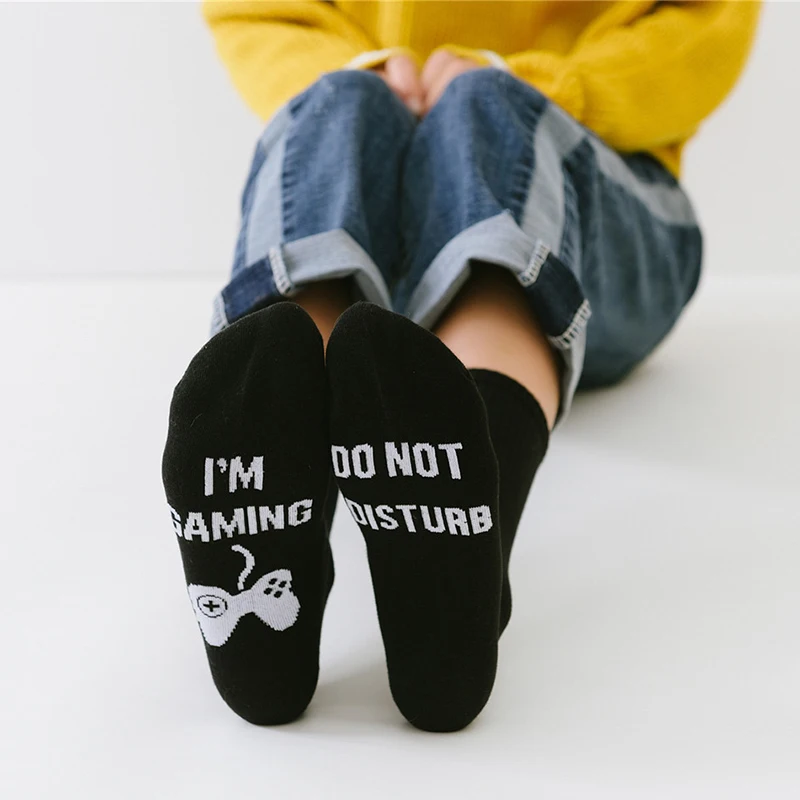 Bild von Benutzerdefinierte Weinsocken für Herren – Motivschriftzug 'Wenn Sie dies lesen können' – Stilvolle Socken für Herbst, Frühling, Winter, Halloween, Weihnachten & Neujahr – Perfektes Geschenk für Männer