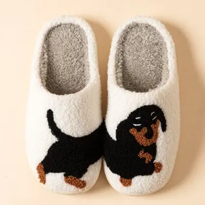 Chaussons de chien teckel mignons - Confort d'hiver