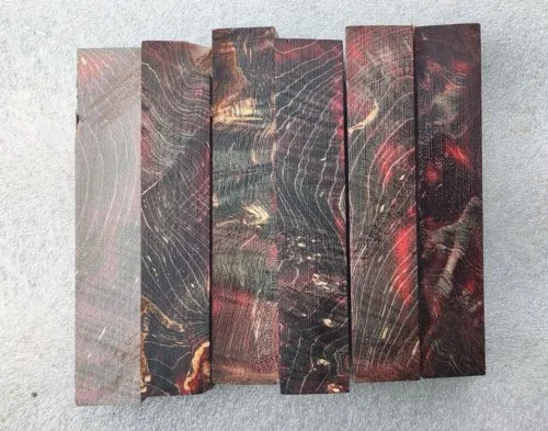 MB schwarz rot