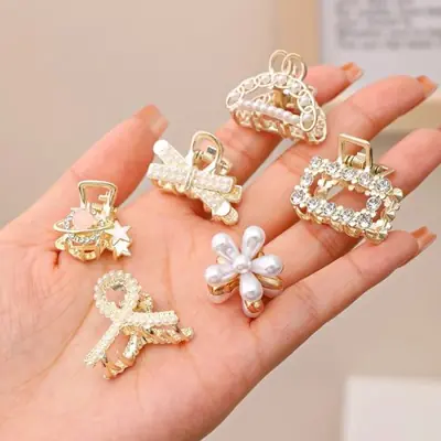Image de Pinces à Cheveux Strass Géométriques - Ensemble de 6-10 Pièces