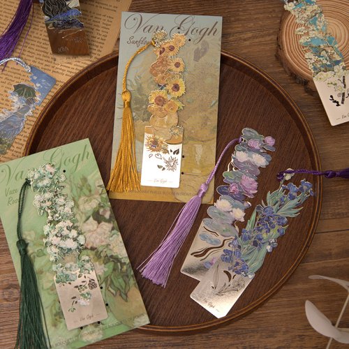 Immagine di Segnalibro in Metallo con Motivo Pittura a Olio Vintage – Ciondolo in Pelle Nappa per Amanti dei Libri e Collezionisti di Opere d'Arte