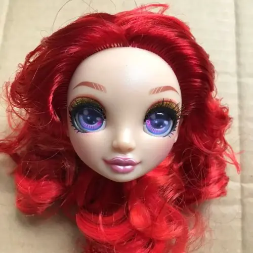 Cheveux rouges