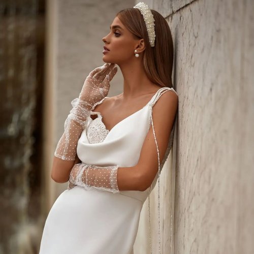 Bild von Elegante Brauthandschuhe mit Tüll – Perfekt für Hochzeit & Bachelorette-Party
