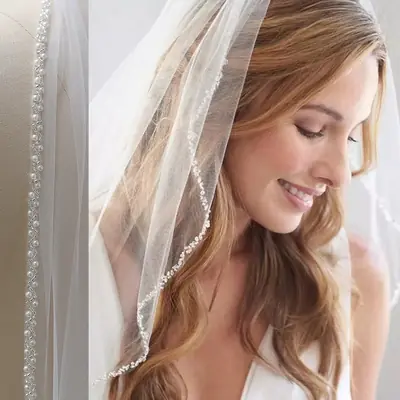 Image de Voile de Mariée Élégant à Perles de Cristal - Blanc Ivoire