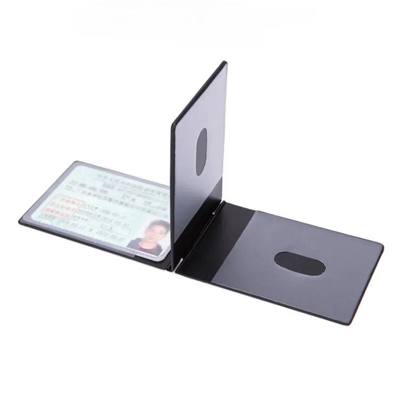 Bild von Dünne Aluminium-Karte für Führerschein, Reisepass und Kreditkarten – Slim Wallet mit RFID-Schutz und praktischer Abdeckung für Auto-Fahrer