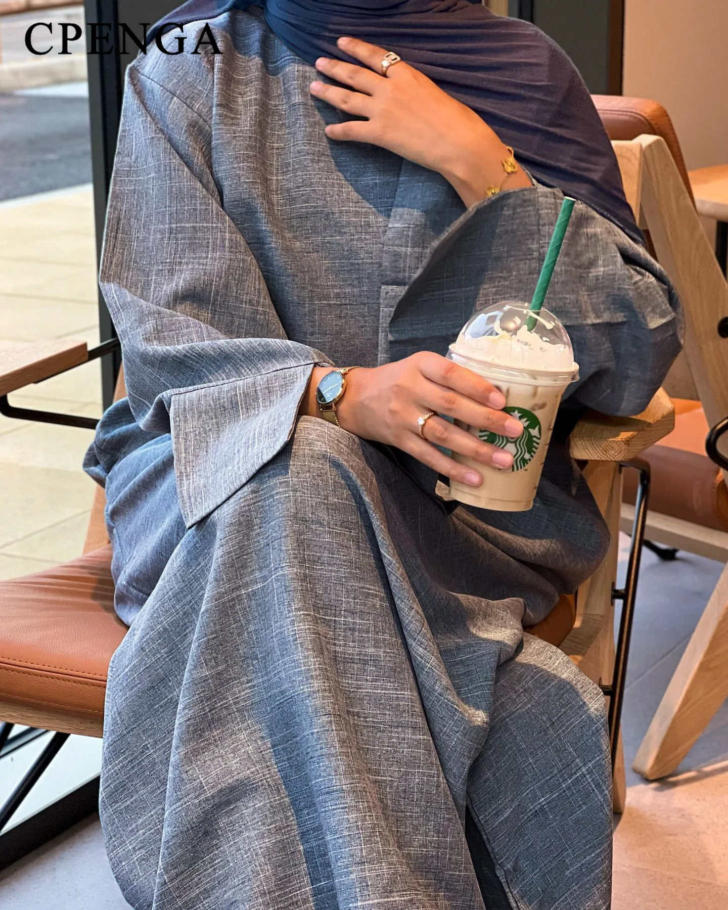 Bild von Elegante Abaya 2024 – Moderne Muslimische Mode für Frauen