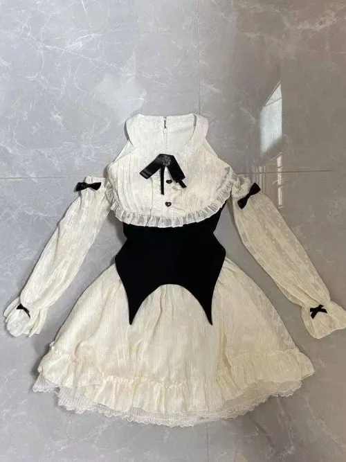 928