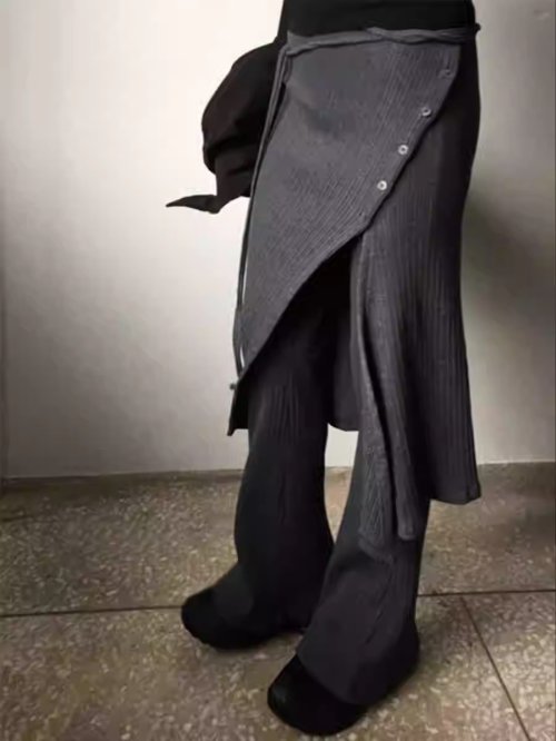 Immagine di Set da Due Pezzi Donna 2025: Gonna a Mezza Coscia con Fibbia e Pantaloni Streetwear in Maglia Filo Lavorato, Stile Y2K Fashion Casual