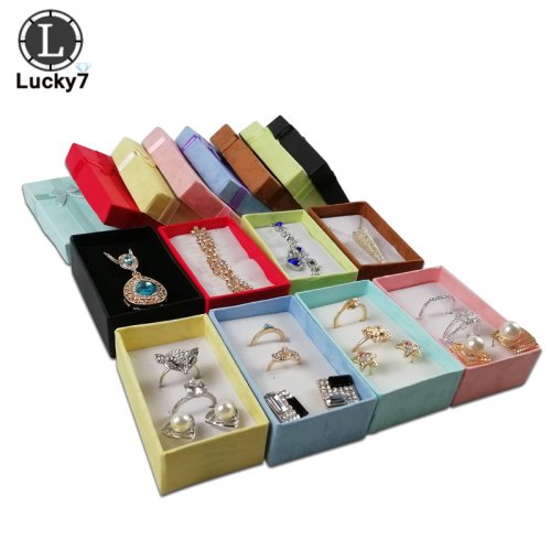 Afbeelding van Diverse kleuren 12-delige sieraden set displaybox voor ketting, oorbellen en ringen – 5x8x2,5 cm schaduwdoos met opbergvakken als sieradenorganizer