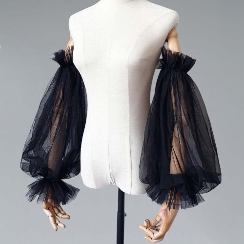Immagine di Manicotti da Sposa in Stile Coreano Sacro: Filato Traspirante, Maniche Lunghe Sottili, Tinta Unità con Dettagli in Pizzo Pieghettato – Perfetti per Matrimoni e Cosplay