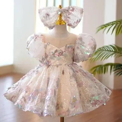 Image de Robe de Soirée Enfant Dentelle - Élégante & Luxueuse