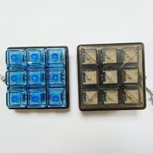 Noir bleu