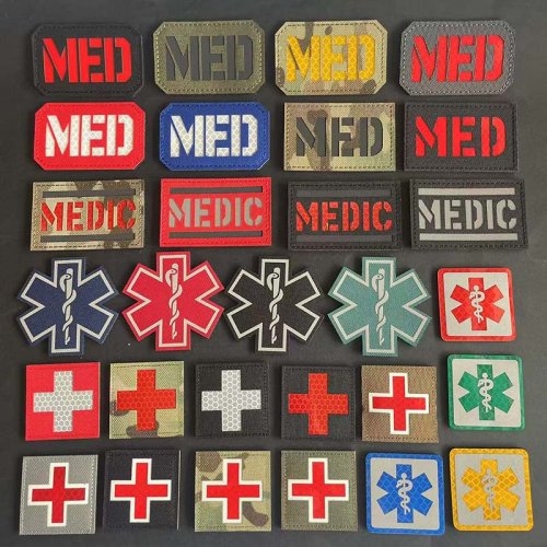 Immagine di Stella di Vita Tattica con Croce Medica Riflettente: Adesivo Militare per Primo Soccorso e Emergenza in Infrarosso