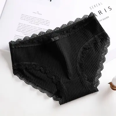 Image de Culotte Dentelle Nœud Papillon - Lingerie Féminine Élégante